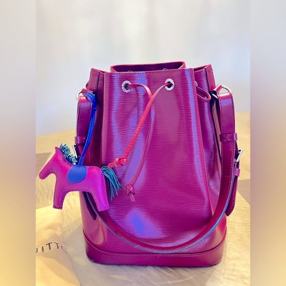 Louis Vuitton Epi Leather Noé MM , 2013 collection- great condition raspberry - Picture 2 of 16